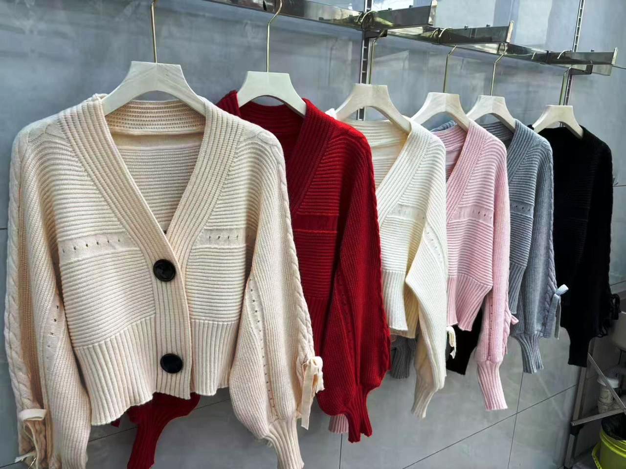 Chic Stylish Cardigan
